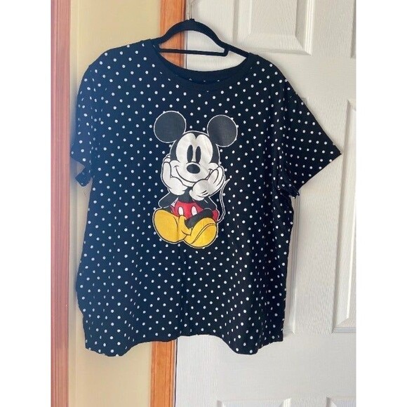 Disney Mickey Mouse Tshirt - Picture 1 of 3